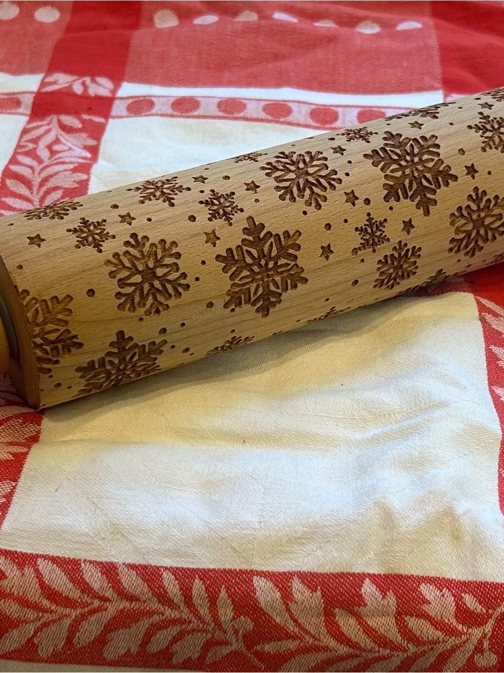 Snowflake embossed rolling Pin